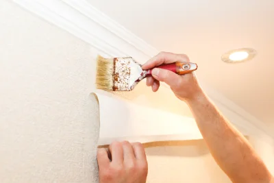 Pose de papier peint au Lindois — revêtements muraux et toiles de verre